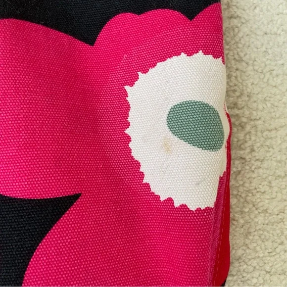 Marimekko Avon Breast Cancer Crusade Red/Pink Floral Tote Bag (Stained) - Picture 6 of 15